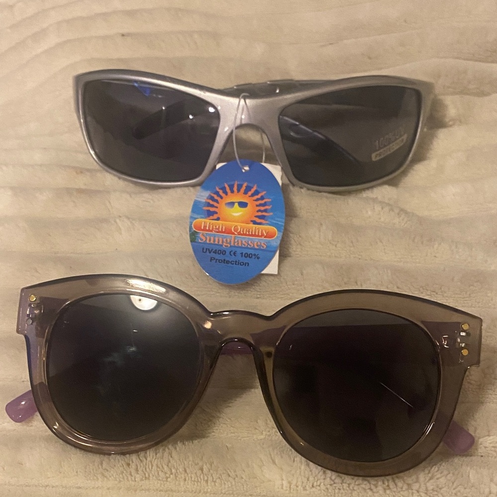 2 pair of Stylish Sunglasses